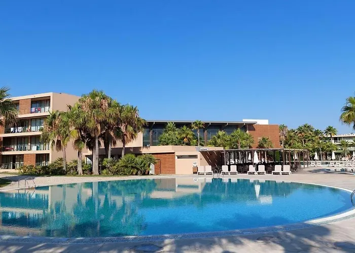 Herdade Dos Salgados By Maggie *